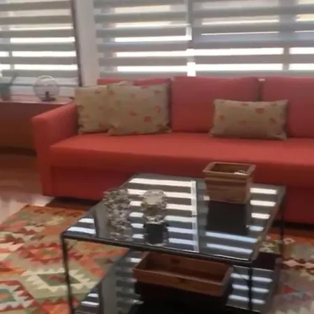 For 4 People Albareda Lägenhet *